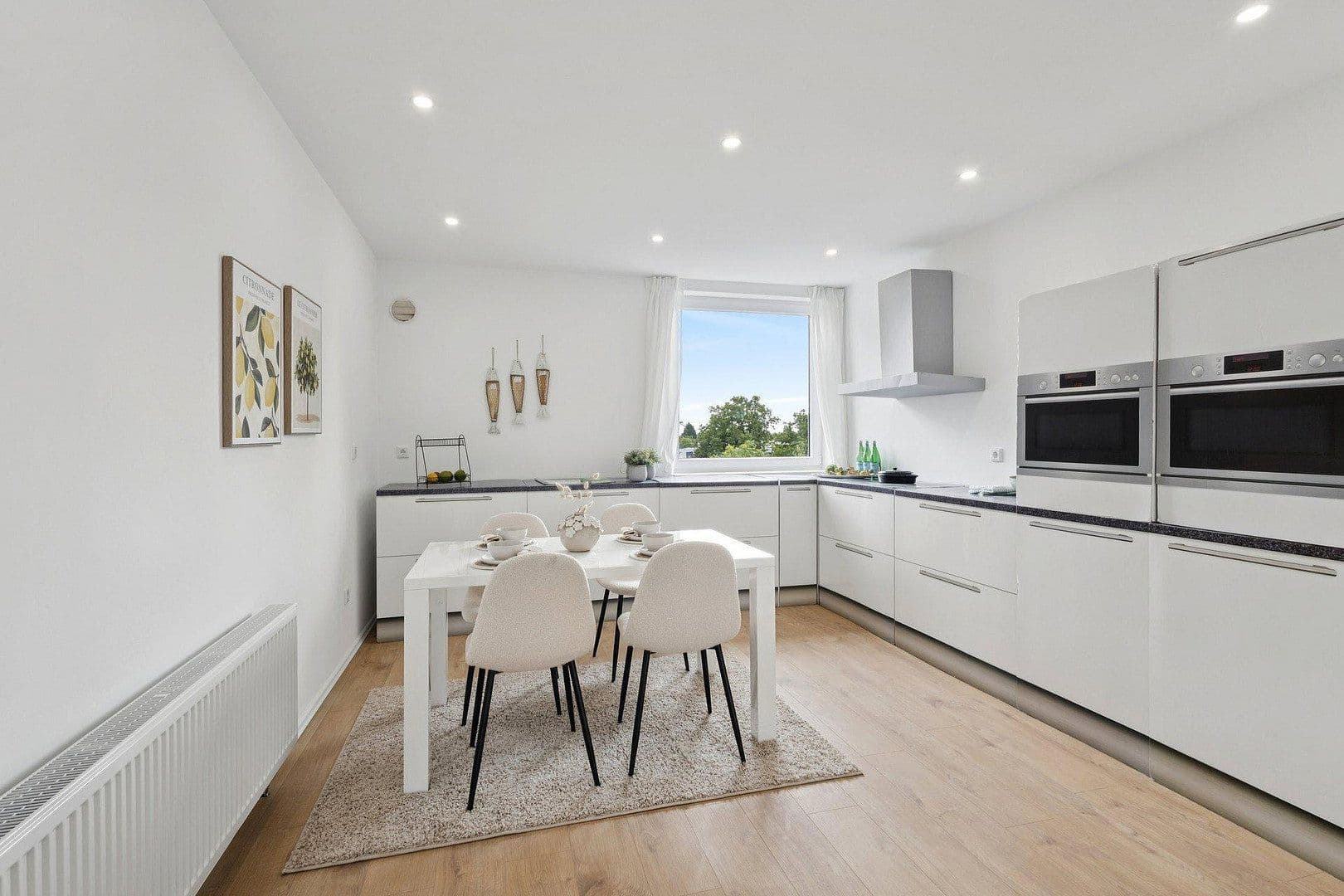 Prodej bytu 3+1 78 m², Kempen, Severní Porýní-Vestfálsko Prodej bytu 3+1 78 m², Kempen, Severní Porýní-Vestfálsko