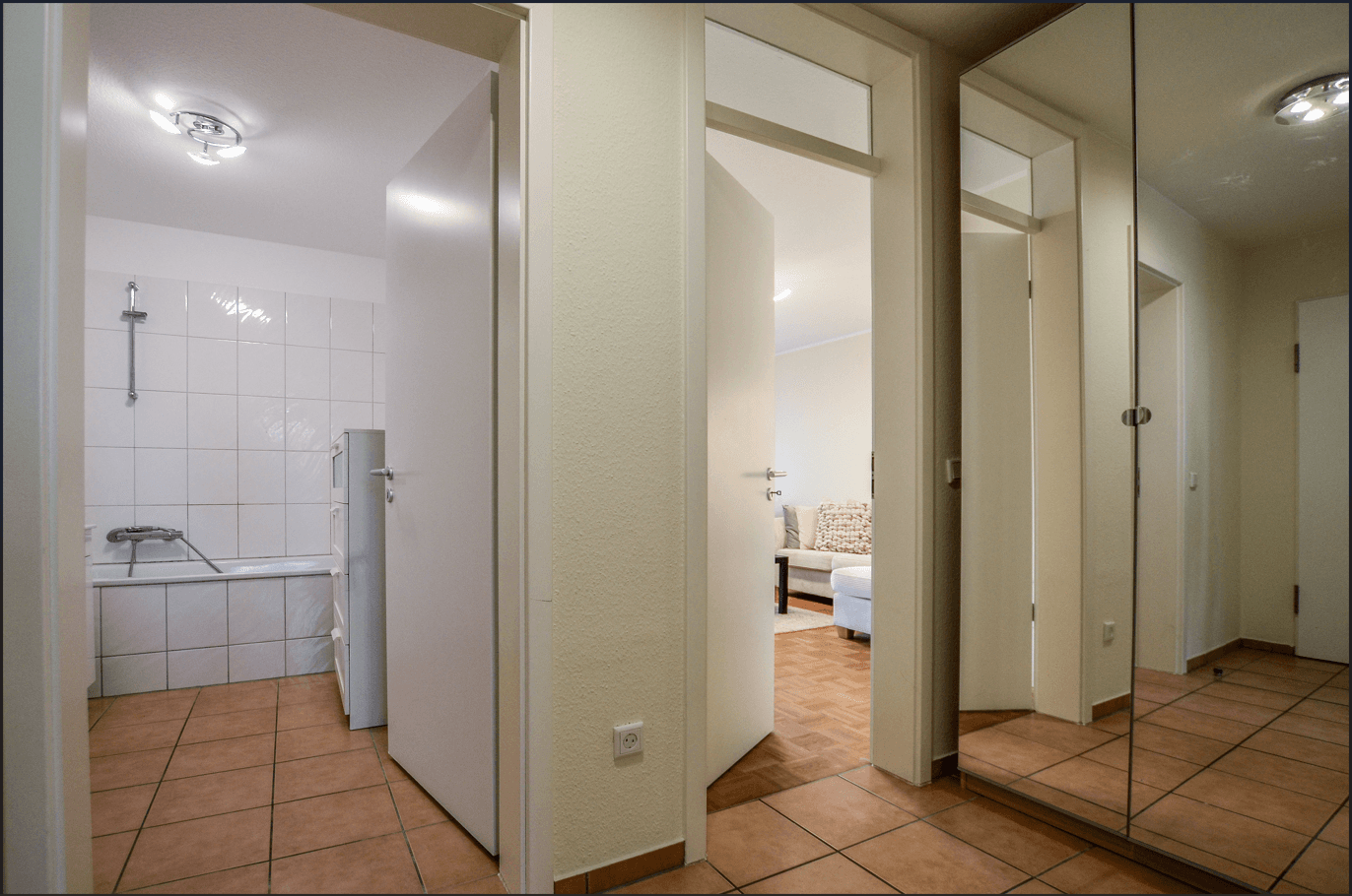 Pronájem bytu 3+1 75 m², Deutz-Mülheimer Str. 262B, Köln, Severní Porýní-Vestfálsko Pronájem bytu 3+1 75 m², Deutz-Mülheimer Str. 262B, Köln, Severní Porýní-Vestfálsko