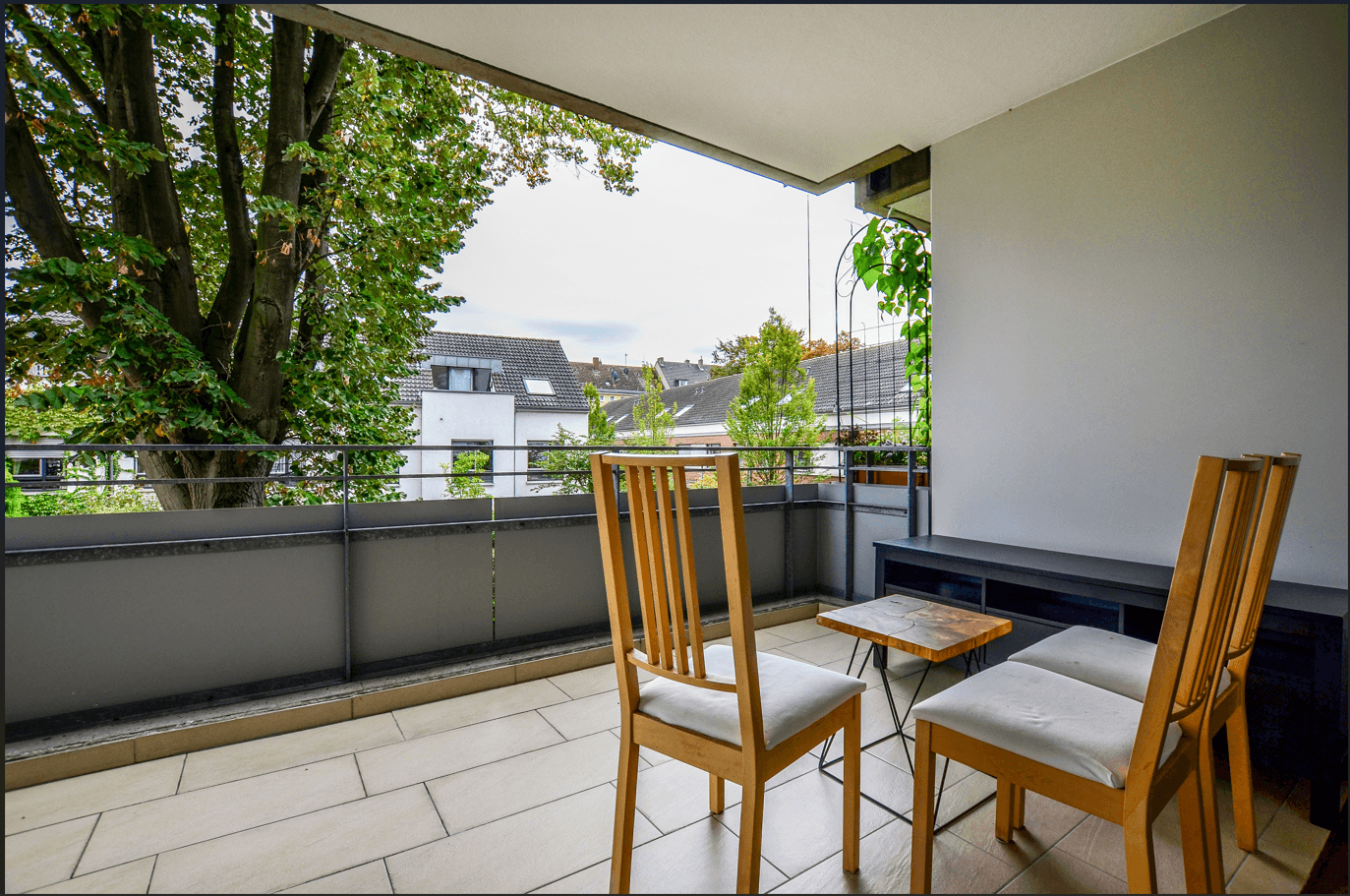 Pronájem bytu 3+1 75 m², Deutz-Mülheimer Str. 262B, Köln, Severní Porýní-Vestfálsko Pronájem bytu 3+1 75 m², Deutz-Mülheimer Str. 262B, Köln, Severní Porýní-Vestfálsko