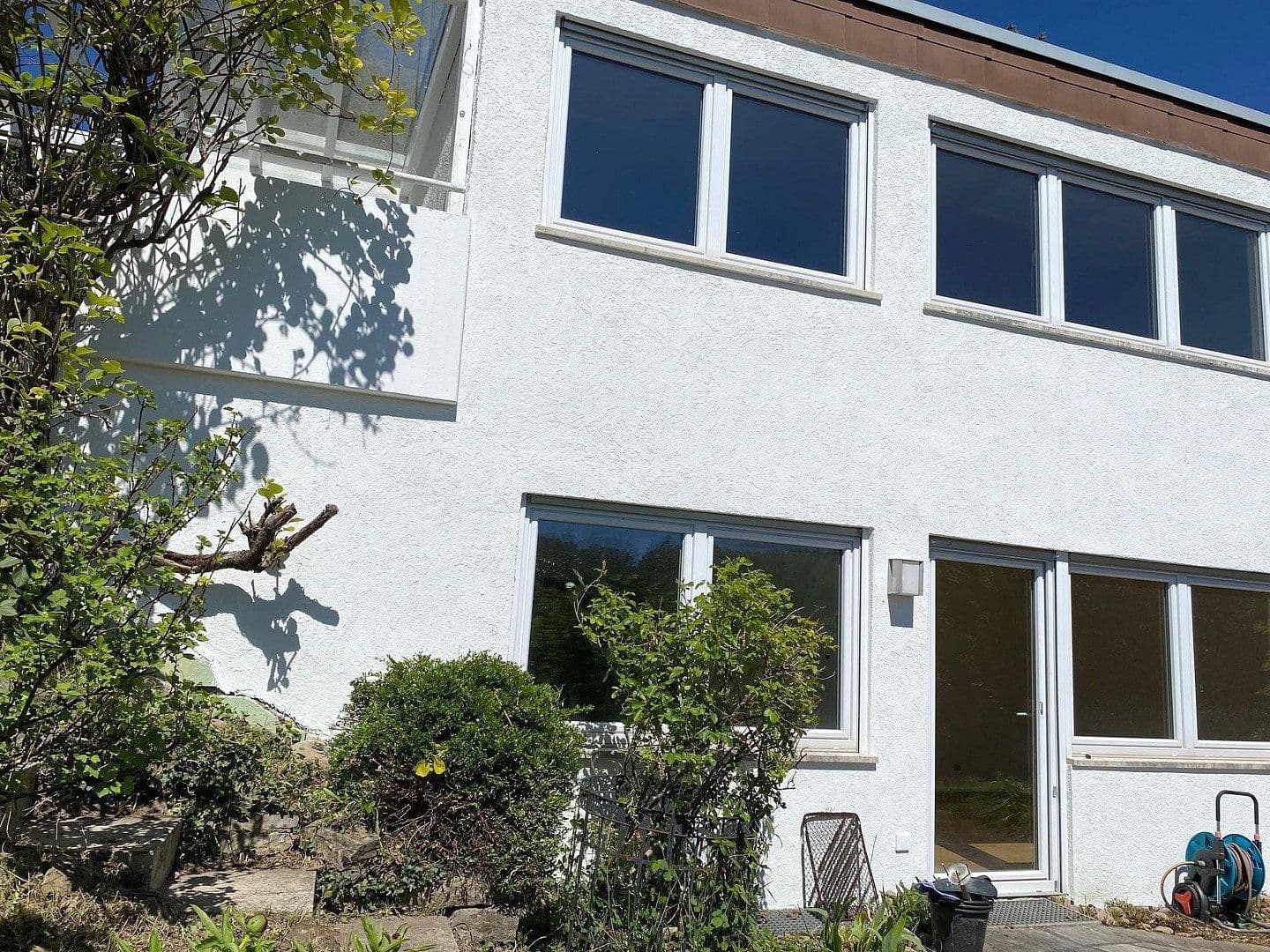 Prodej domu 152 m², pozemek 443 m², Einsteinstraße 78, Leonberg, Bádensko-Württembersko Prodej domu 152 m², pozemek 443 m², Einsteinstraße 78, Leonberg, Bádensko-Württembersko