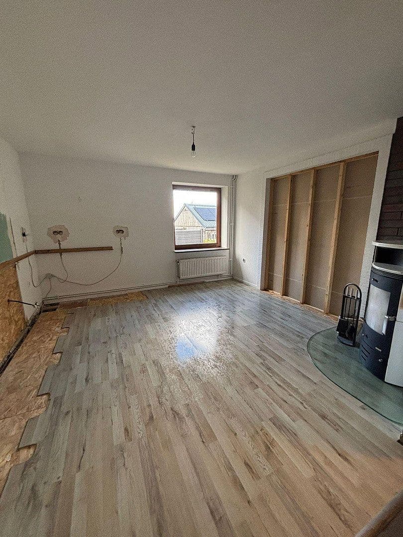 Prodej domu 162 m², pozemek 1.317 m², Alte Salzstr. 28, Bösdorf, Šlesvicko-Holštýnsko Prodej domu 162 m², pozemek 1.317 m², Alte Salzstr. 28, Bösdorf, Šlesvicko-Holštýnsko