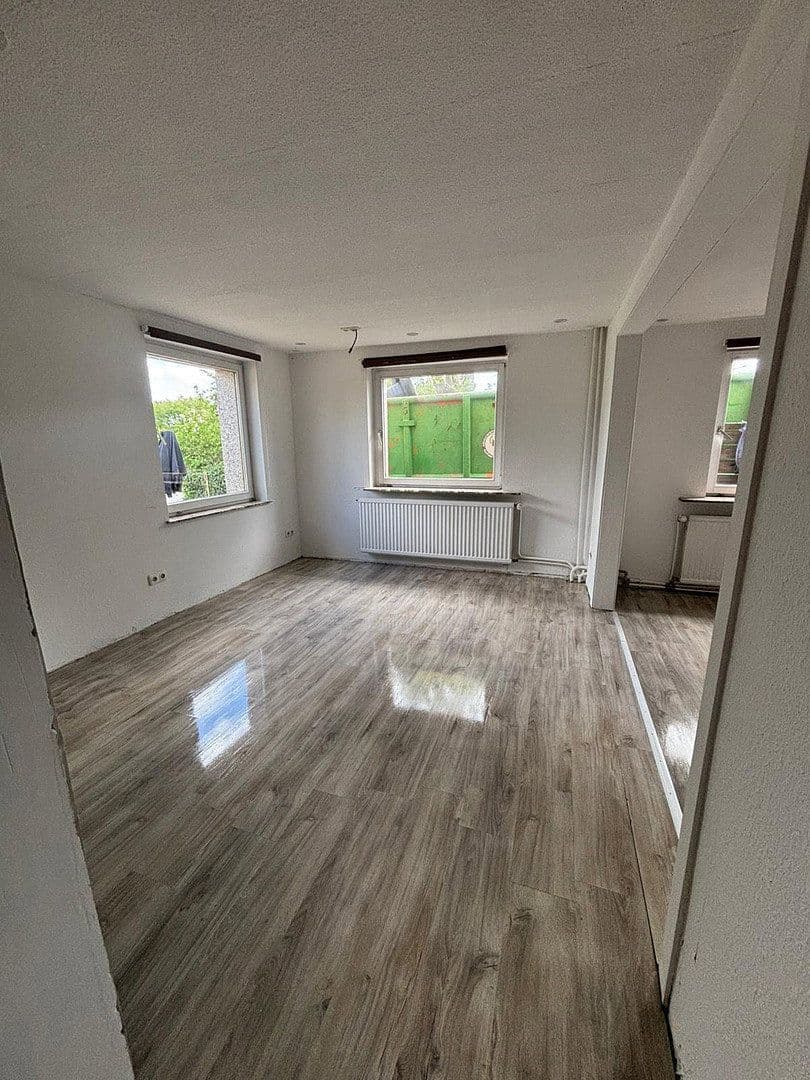 Prodej domu 162 m², pozemek 1.317 m², Alte Salzstr. 28, Bösdorf, Šlesvicko-Holštýnsko Prodej domu 162 m², pozemek 1.317 m², Alte Salzstr. 28, Bösdorf, Šlesvicko-Holštýnsko