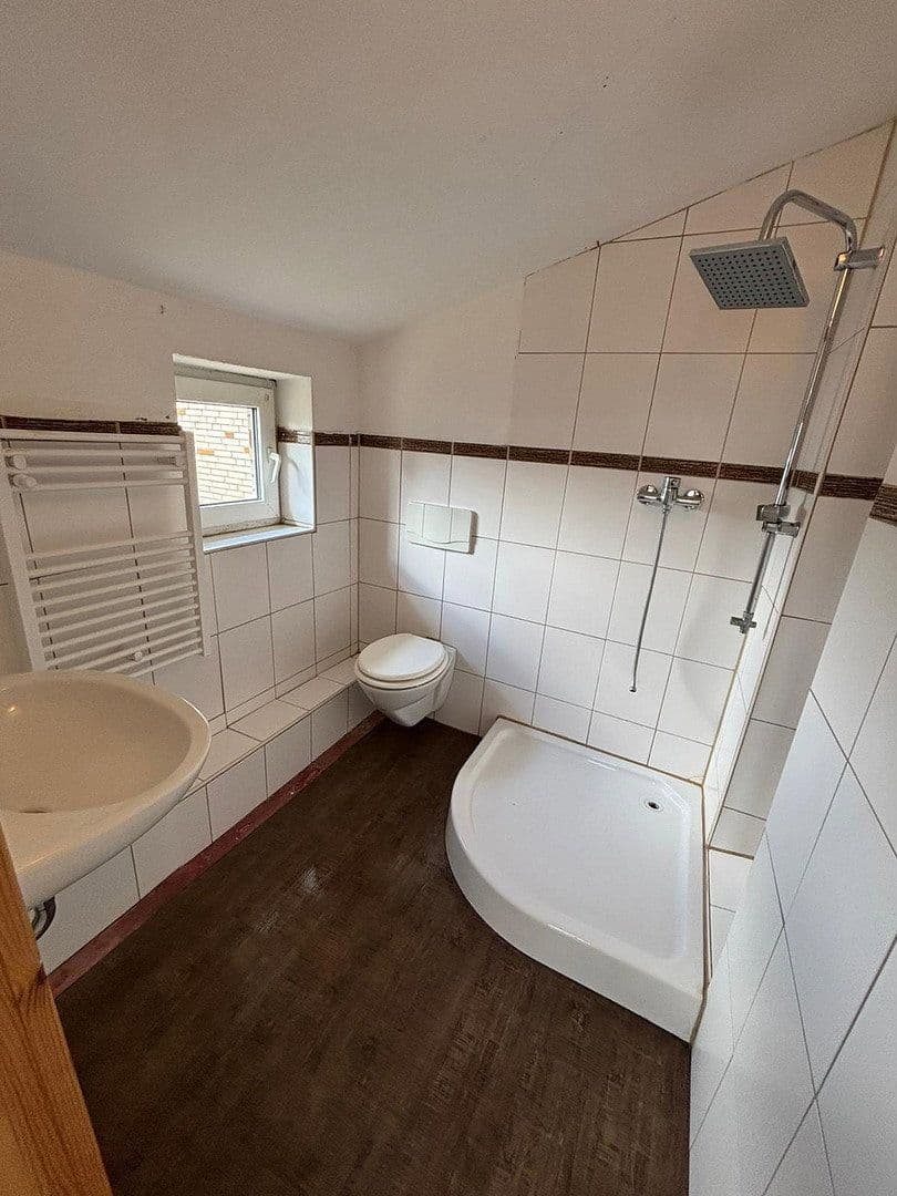 Prodej domu 162 m², pozemek 1.317 m², Alte Salzstr. 28, Bösdorf, Šlesvicko-Holštýnsko Prodej domu 162 m², pozemek 1.317 m², Alte Salzstr. 28, Bösdorf, Šlesvicko-Holštýnsko