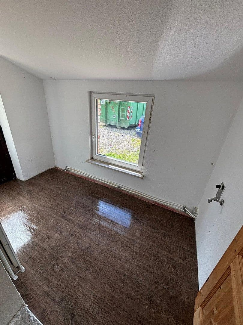 Prodej domu 162 m², pozemek 1.317 m², Alte Salzstr. 28, Bösdorf, Šlesvicko-Holštýnsko Prodej domu 162 m², pozemek 1.317 m², Alte Salzstr. 28, Bösdorf, Šlesvicko-Holštýnsko