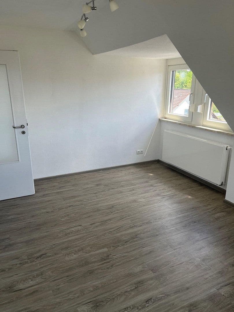 Prodej domu 214 m², pozemek 523 m², Neuwied, Porýní-Falc Prodej domu 214 m², pozemek 523 m², Neuwied, Porýní-Falc