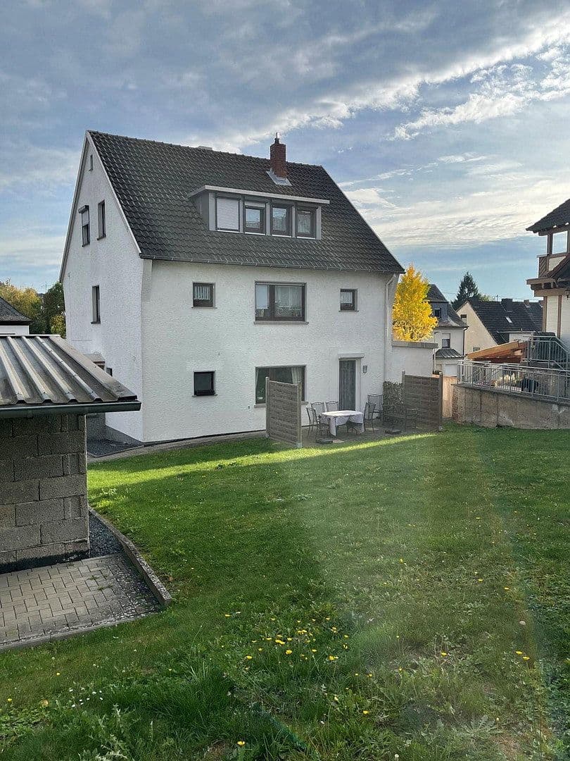 Prodej domu 214 m², pozemek 523 m², Neuwied, Porýní-Falc Prodej domu 214 m², pozemek 523 m², Neuwied, Porýní-Falc