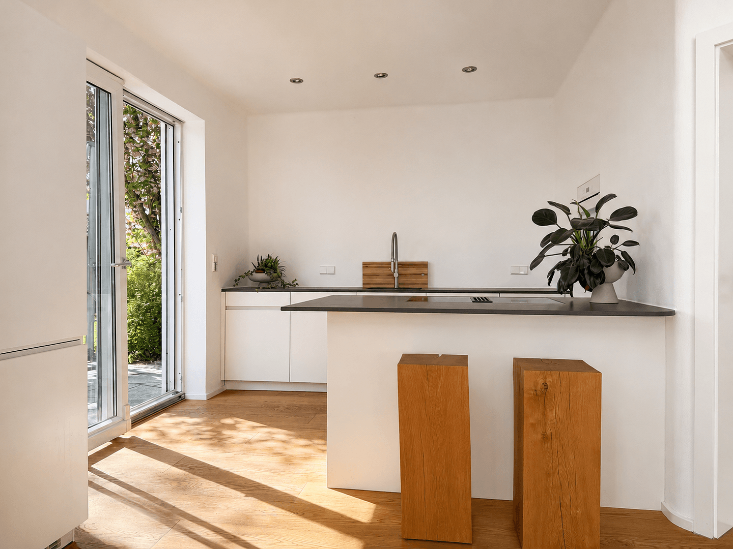 Prodej domu 291 m², pozemek 1.932 m², Forstinning, Bavorsko Prodej domu 291 m², pozemek 1.932 m², Forstinning, Bavorsko