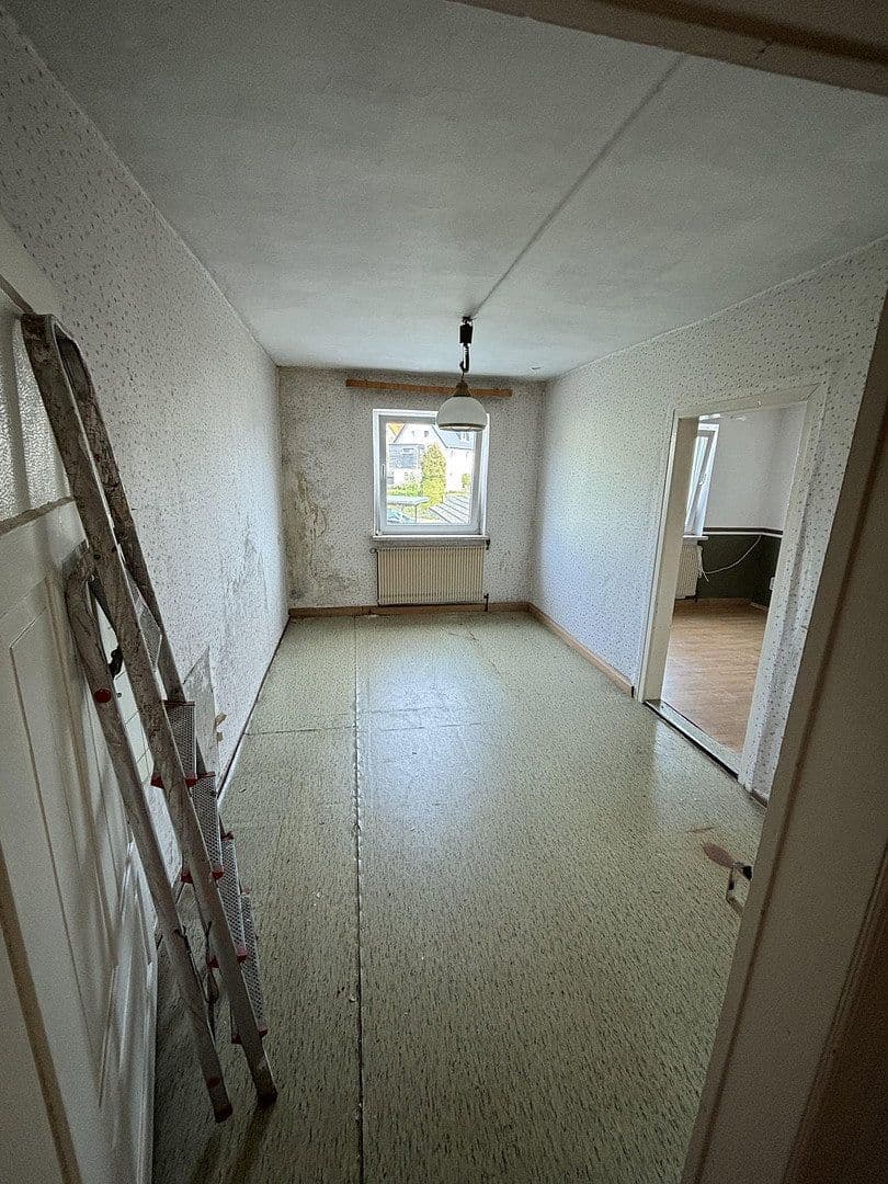 Prodej domu 124 m², pozemek 525 m², Asterstraße 4, Sulzbach-Rosenberg, Bavorsko Prodej domu 124 m², pozemek 525 m², Asterstraße 4, Sulzbach-Rosenberg, Bavorsko