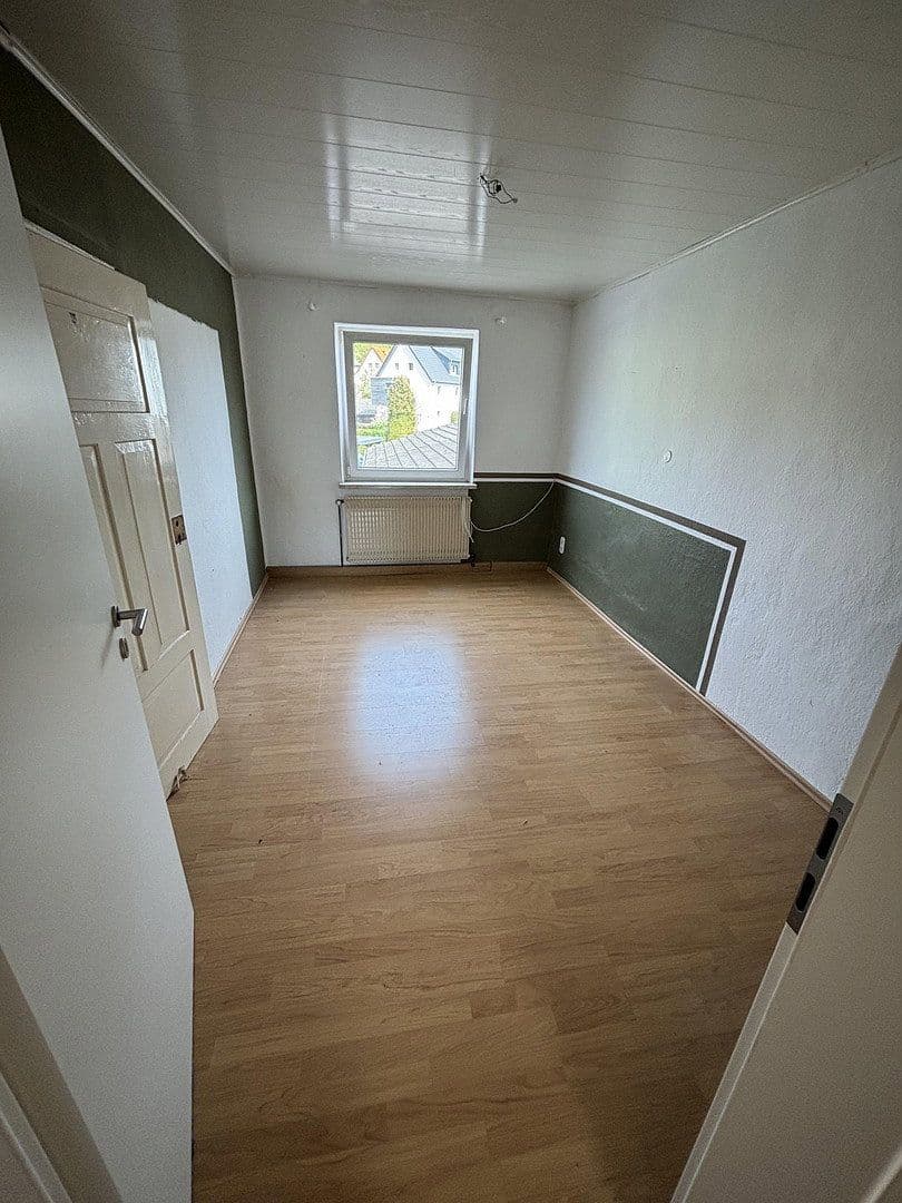 Prodej domu 124 m², pozemek 525 m², Asterstraße 4, Sulzbach-Rosenberg, Bavorsko Prodej domu 124 m², pozemek 525 m², Asterstraße 4, Sulzbach-Rosenberg, Bavorsko