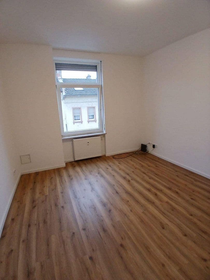 Pronájem bytu 2+1 45 m², Mittelseestraße 23, Offenbach am Main, Hessen Pronájem bytu 2+1 45 m², Mittelseestraße 23, Offenbach am Main, Hessen