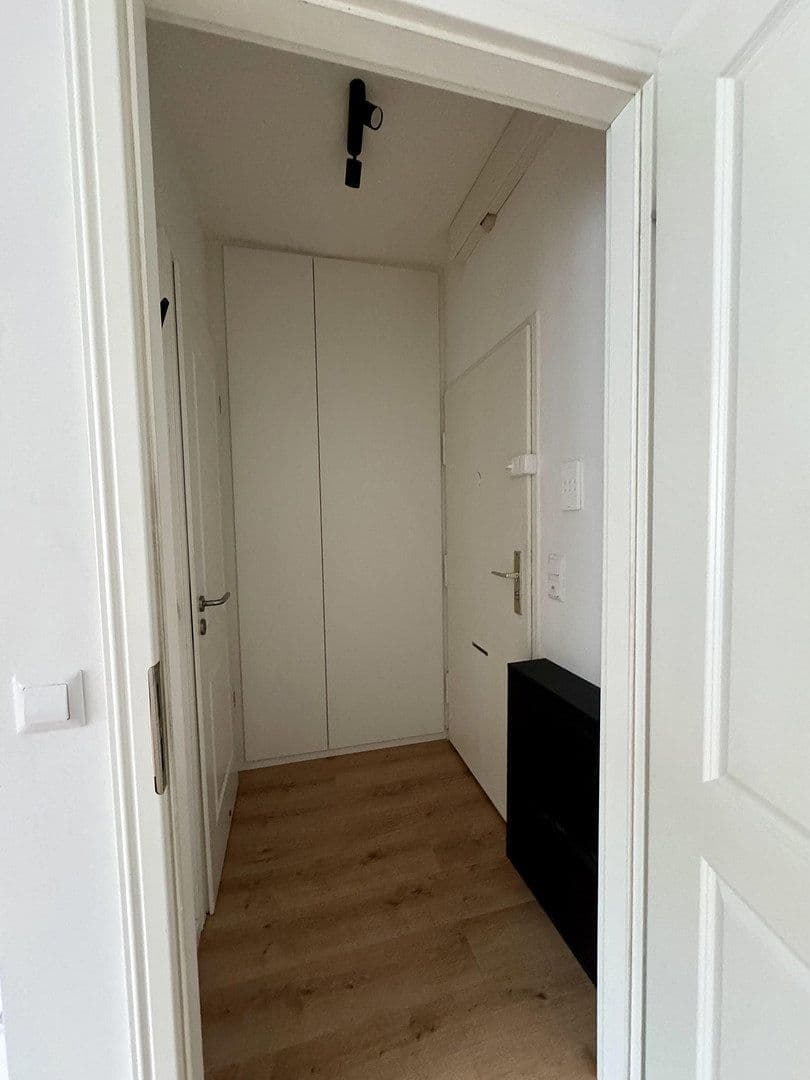 Prodej bytu 1+1 27 m², Großbeerenstraße 45, Berlin, Berlín Prodej bytu 1+1 27 m², Großbeerenstraße 45, Berlin, Berlín