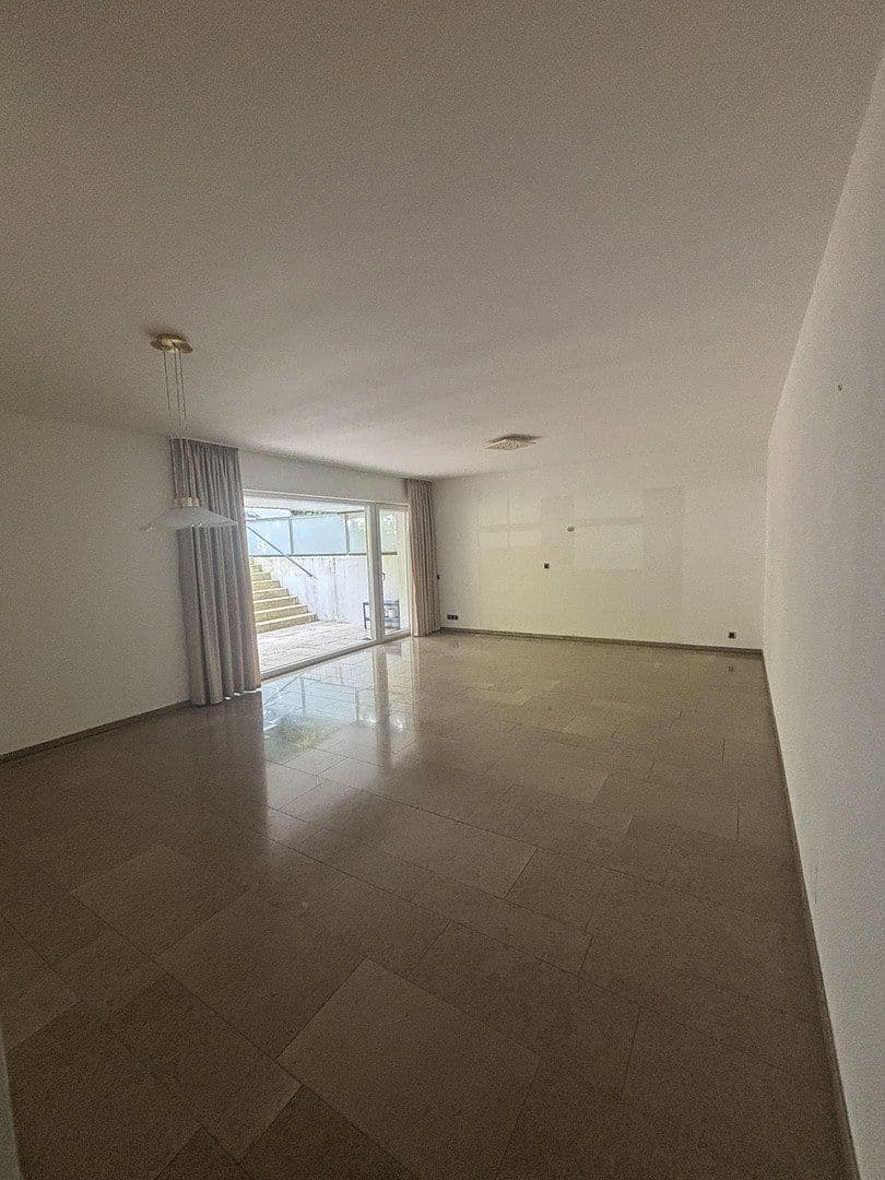 Pronájem bytu 2+kk 96 m², Mielesheide 4, Essen, Severní Porýní-Vestfálsko Pronájem bytu 2+kk 96 m², Mielesheide 4, Essen, Severní Porýní-Vestfálsko