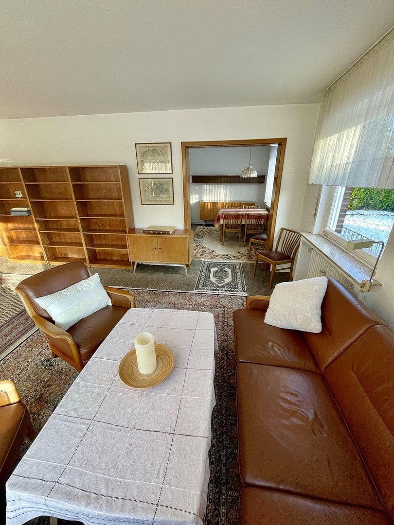 Prodej domu 105 m², pozemek 873 m², Münster, Severní Porýní-Vestfálsko Prodej domu 105 m², pozemek 873 m², Münster, Severní Porýní-Vestfálsko