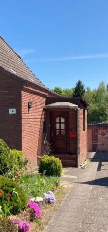 Prodej domu 110 m², pozemek 2.023 m², Kiel, Šlesvicko-Holštýnsko Prodej domu 110 m², pozemek 2.023 m², Kiel, Šlesvicko-Holštýnsko