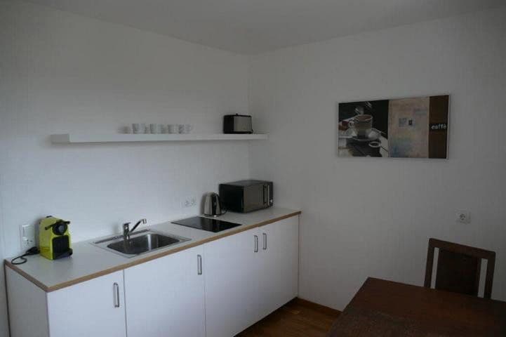 Pronájem bytu 1+1 53 m², Kalker Hauptstr. 193 - 195, Köln, Severní Porýní-Vestfálsko Pronájem bytu 1+1 53 m², Kalker Hauptstr. 193 - 195, Köln, Severní Porýní-Vestfálsko