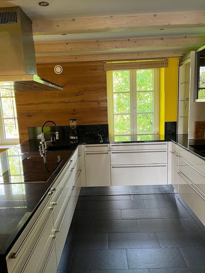 Pronájem bytu 5+1 141 m², München, Bavorsko Pronájem bytu 5+1 141 m², München, Bavorsko
