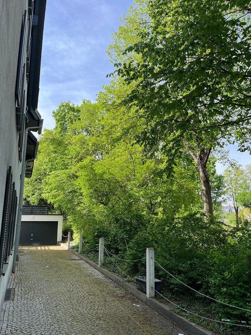 Pronájem bytu 5+1 141 m², München, Bavorsko Pronájem bytu 5+1 141 m², München, Bavorsko