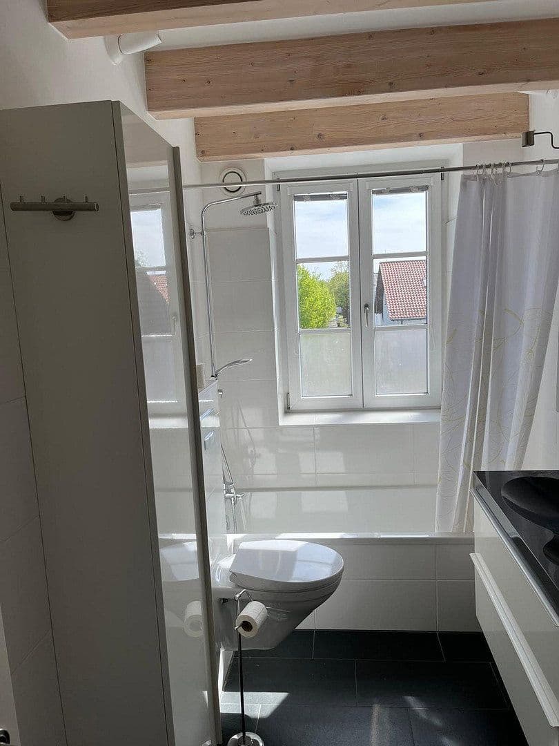 Pronájem bytu 5+1 141 m², München, Bavorsko Pronájem bytu 5+1 141 m², München, Bavorsko