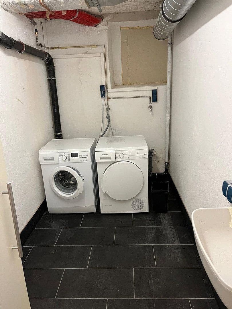 Pronájem bytu 5+1 141 m², München, Bavorsko Pronájem bytu 5+1 141 m², München, Bavorsko