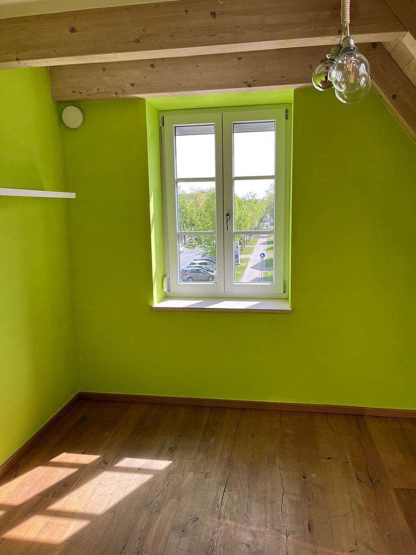 Pronájem bytu 5+1 141 m², München, Bavorsko Pronájem bytu 5+1 141 m², München, Bavorsko