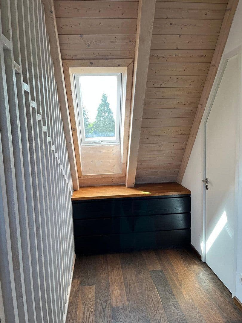 Pronájem bytu 5+1 141 m², München, Bavorsko Pronájem bytu 5+1 141 m², München, Bavorsko