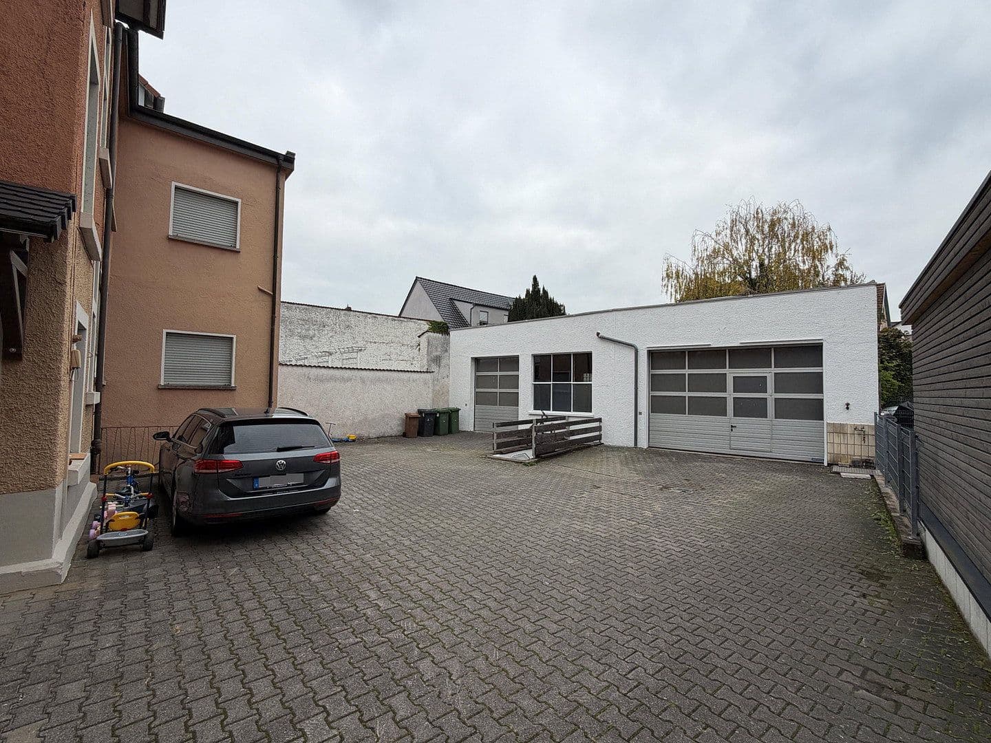 Prodej domu 303 m², pozemek 475 m², Bensheim, Hessen Prodej domu 303 m², pozemek 475 m², Bensheim, Hessen