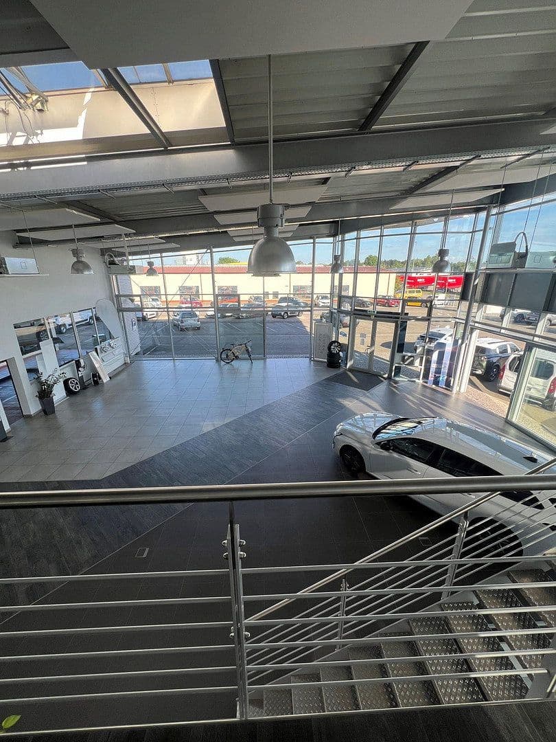 Pronájem kanceláře 361 m², Achern, Bádensko-Württembersko Pronájem kanceláře 361 m², Achern, Bádensko-Württembersko
