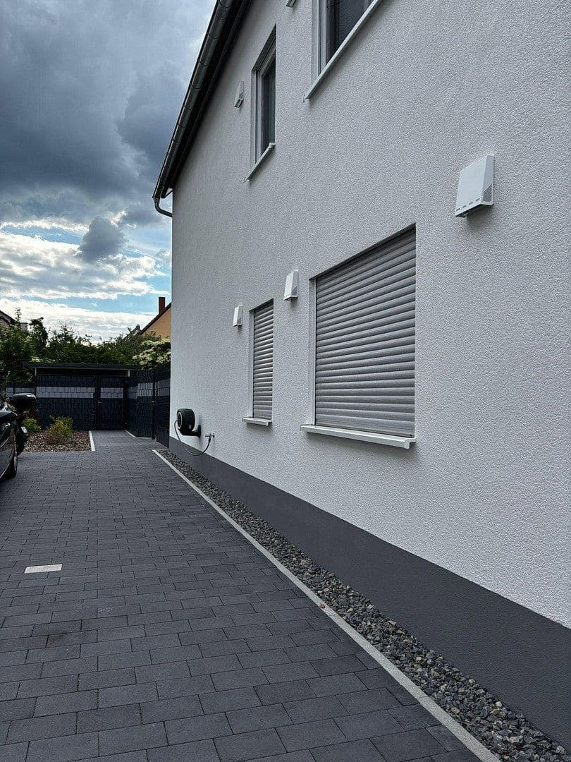 Pronájem bytu 2+kk 65 m², Kronau, Bádensko-Württembersko Pronájem bytu 2+kk 65 m², Kronau, Bádensko-Württembersko