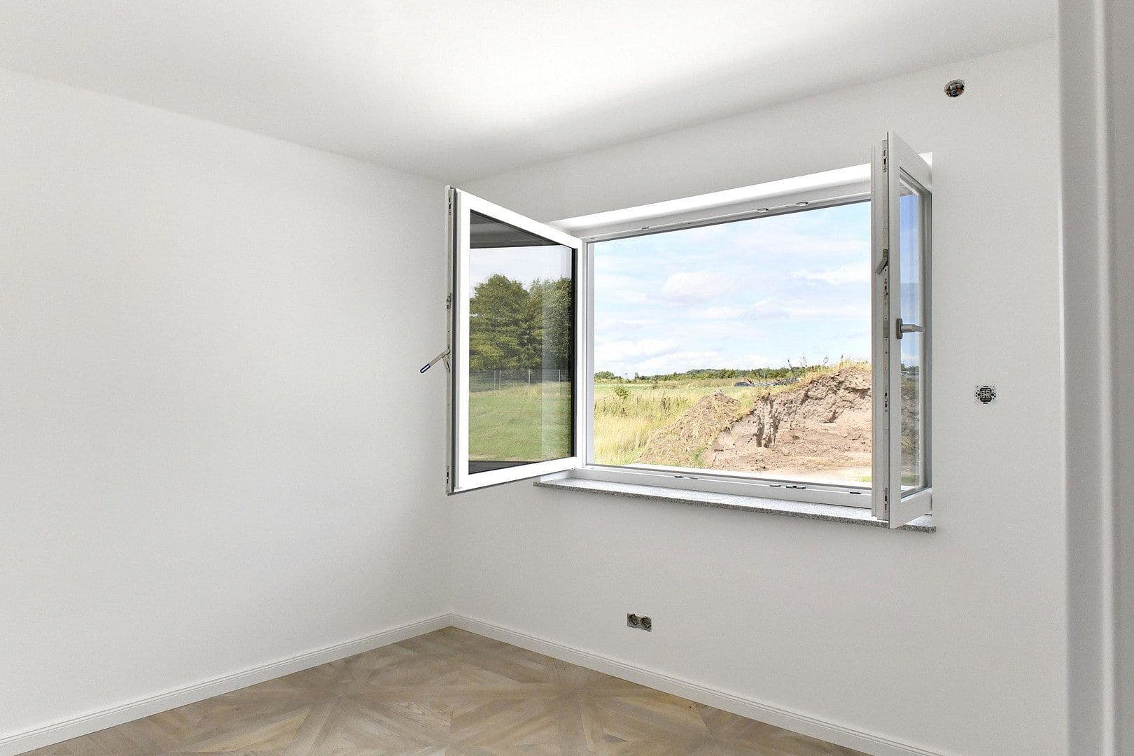 Pronájem bytu 3+1 115 m², Lehengütingen 100, Schopfloch, Bavorsko Pronájem bytu 3+1 115 m², Lehengütingen 100, Schopfloch, Bavorsko
