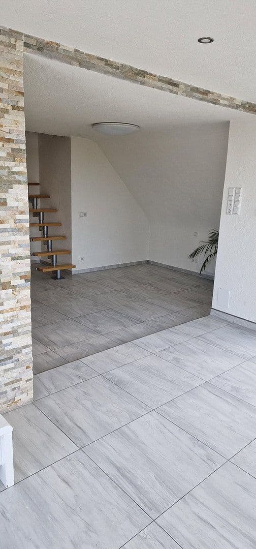 Prodej bytu 4+kk 91 m², Friedrichshafen, Bádensko-Württembersko Prodej bytu 4+kk 91 m², Friedrichshafen, Bádensko-Württembersko