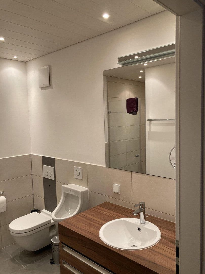 Pronájem bytu 4+1 124 m², Erlangen, Bavorsko Pronájem bytu 4+1 124 m², Erlangen, Bavorsko
