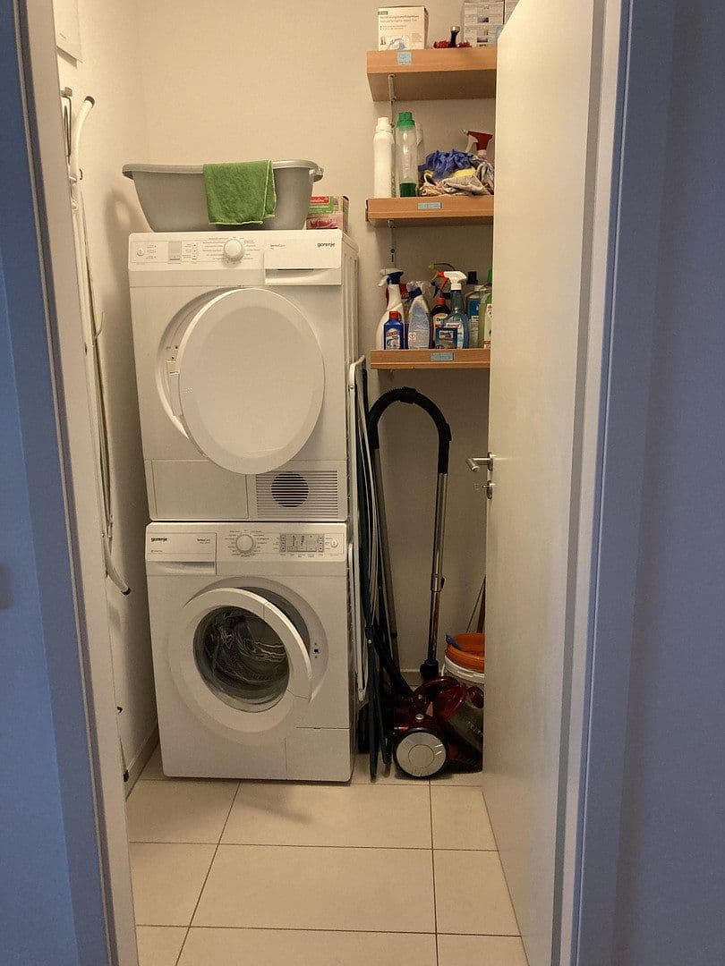 Pronájem bytu 4+1 124 m², Erlangen, Bavorsko Pronájem bytu 4+1 124 m², Erlangen, Bavorsko
