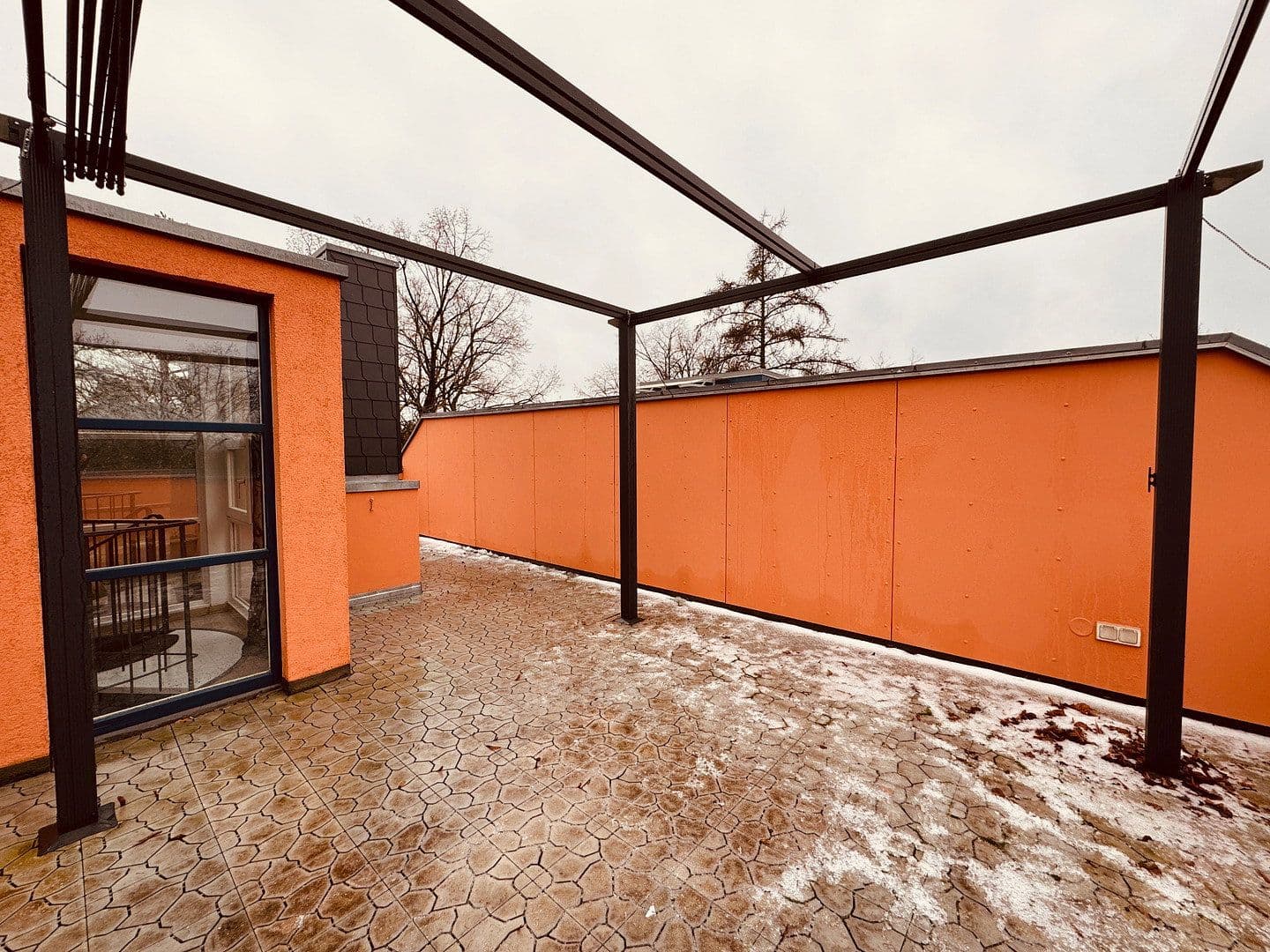 Pronájem bytu 3+kk 111 m², Karl-Liebknecht-Str. 151, Glienicke/Nordbahn, Braniborsko Pronájem bytu 3+kk 111 m², Karl-Liebknecht-Str. 151, Glienicke/Nordbahn, Braniborsko