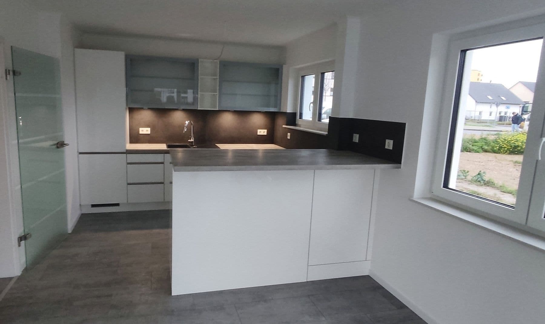 Pronájem domu 158 m², pozemek 390 m², Pfarrer Olbert Allee 3 A, Hochheim, Hessen Pronájem domu 158 m², pozemek 390 m², Pfarrer Olbert Allee 3 A, Hochheim, Hessen
