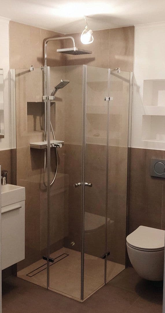 Pronájem domu 158 m², pozemek 390 m², Pfarrer Olbert Allee 3 A, Hochheim, Hessen Pronájem domu 158 m², pozemek 390 m², Pfarrer Olbert Allee 3 A, Hochheim, Hessen