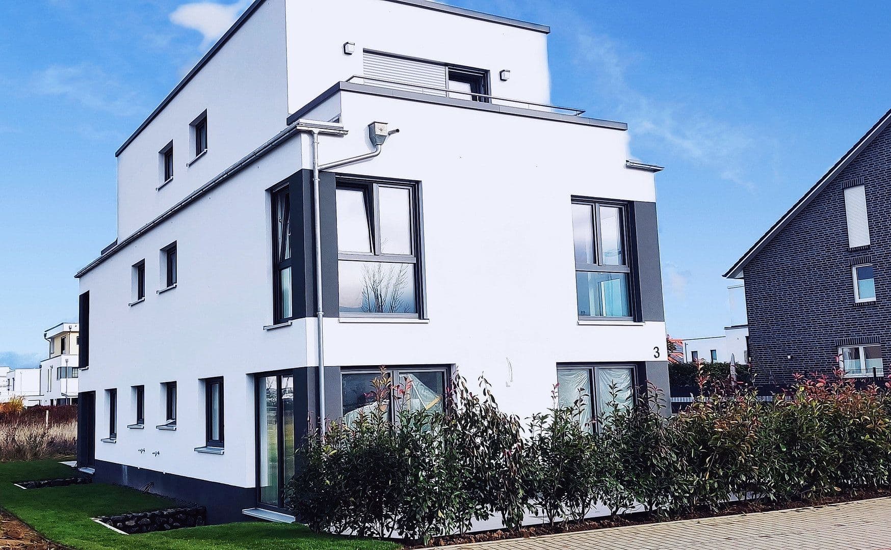 Pronájem domu 158 m², pozemek 390 m², Pfarrer Olbert Allee 3 A, Hochheim, Hessen Pronájem domu 158 m², pozemek 390 m², Pfarrer Olbert Allee 3 A, Hochheim, Hessen