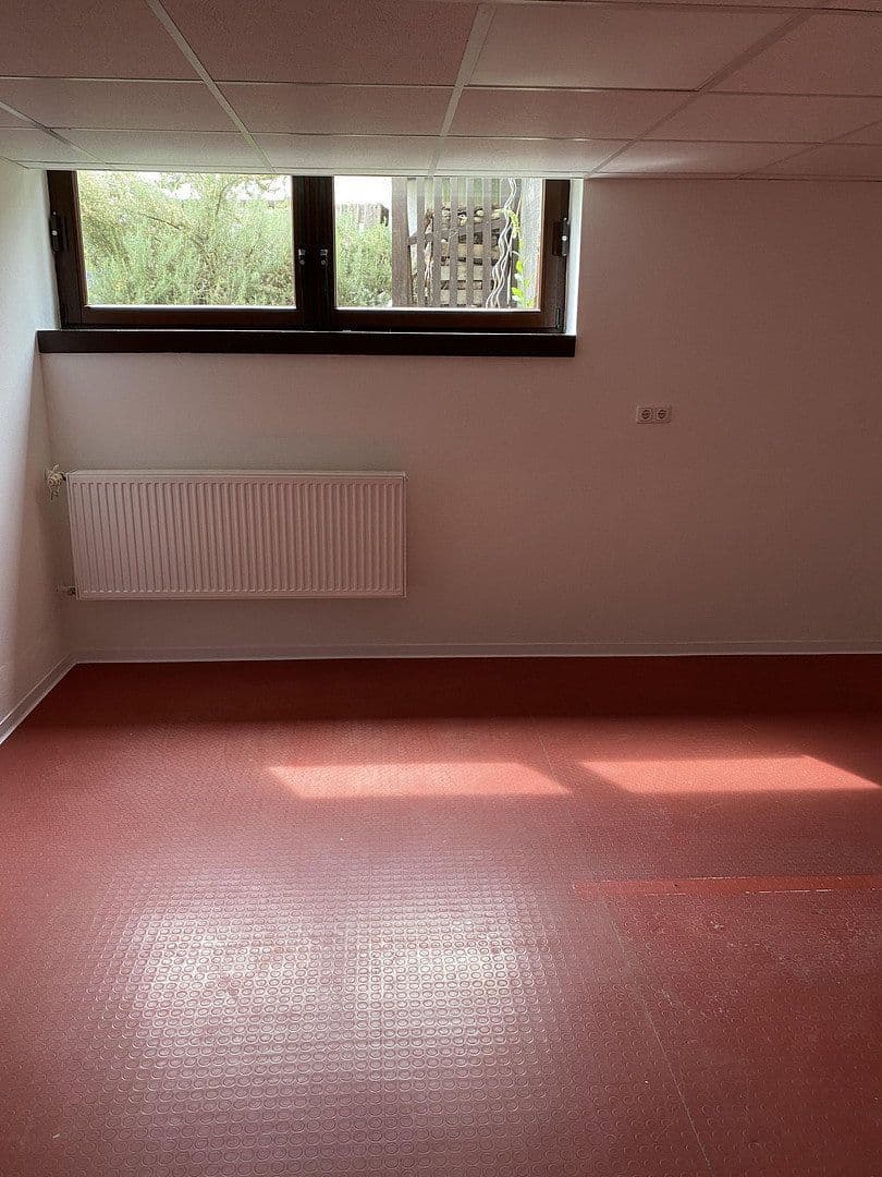 Pronájem kanceláře 120 m², Stockstadt am Rhein, Hessen Pronájem kanceláře 120 m², Stockstadt am Rhein, Hessen