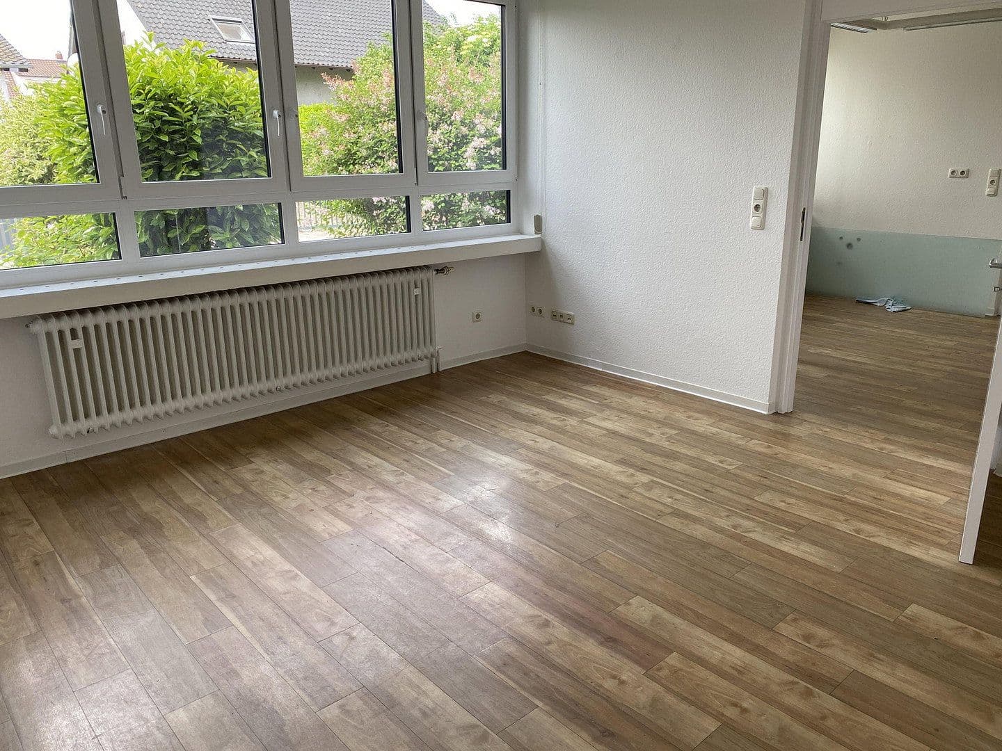 Pronájem kanceláře 120 m², Stockstadt am Rhein, Hessen Pronájem kanceláře 120 m², Stockstadt am Rhein, Hessen