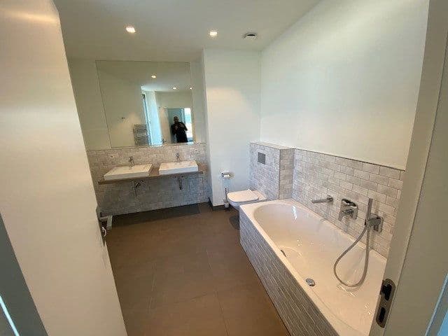 Pronájem bytu 3+1 107 m², Überseeallee 8, Hamburg, Hamburg Pronájem bytu 3+1 107 m², Überseeallee 8, Hamburg, Hamburg