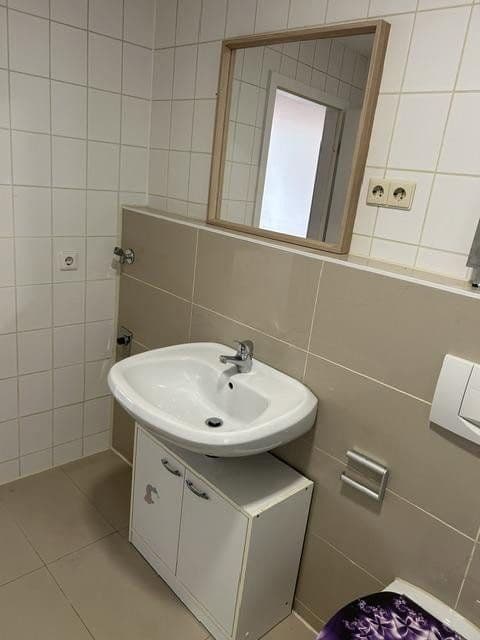 Pronájem bytu 2+1 56 m², Eningen unter Achalm, Bádensko-Württembersko Pronájem bytu 2+1 56 m², Eningen unter Achalm, Bádensko-Württembersko