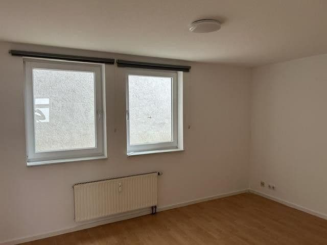 Pronájem bytu 2+1 56 m², Eningen unter Achalm, Bádensko-Württembersko Pronájem bytu 2+1 56 m², Eningen unter Achalm, Bádensko-Württembersko