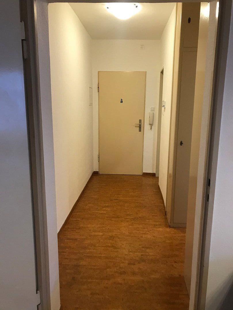 Pronájem bytu 2+1 55 m², Berlinerstrasse 2, Sulzbach (Taunus), Hessen Pronájem bytu 2+1 55 m², Berlinerstrasse 2, Sulzbach (Taunus), Hessen