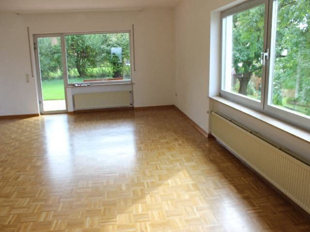 Pronájem domu 190 m², pozemek 700 m², Marburg, Hessen Pronájem domu 190 m², pozemek 700 m², Marburg, Hessen