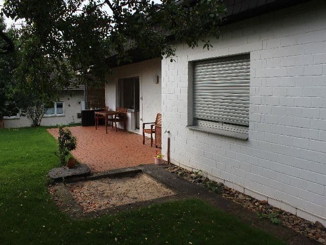 Pronájem domu 190 m², pozemek 700 m², Marburg, Hessen Pronájem domu 190 m², pozemek 700 m², Marburg, Hessen