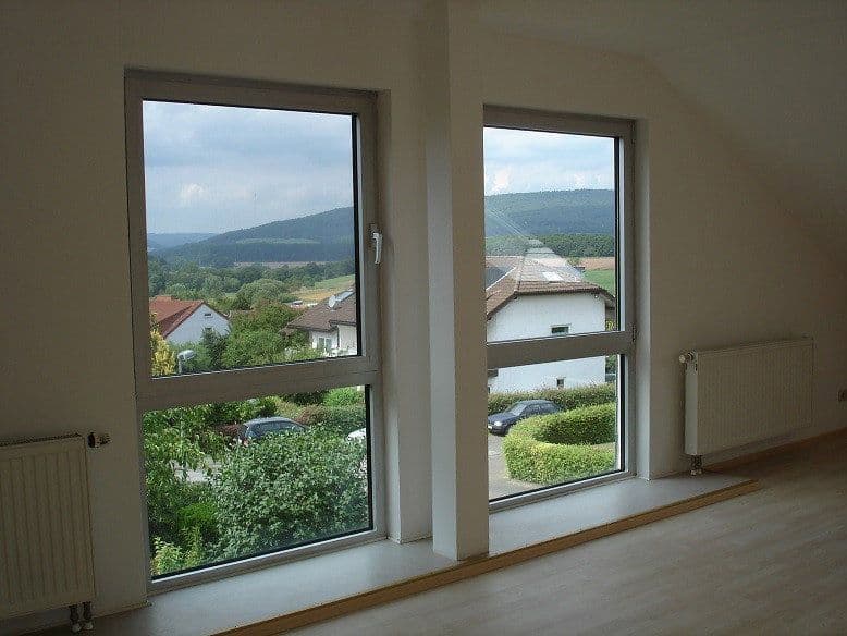 Pronájem domu 190 m², pozemek 700 m², Marburg, Hessen Pronájem domu 190 m², pozemek 700 m², Marburg, Hessen