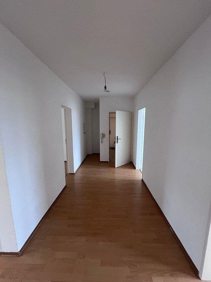Pronájem bytu 3+1 70 m², Leibnizstr. 41, Heusenstamm, Hessen Pronájem bytu 3+1 70 m², Leibnizstr. 41, Heusenstamm, Hessen