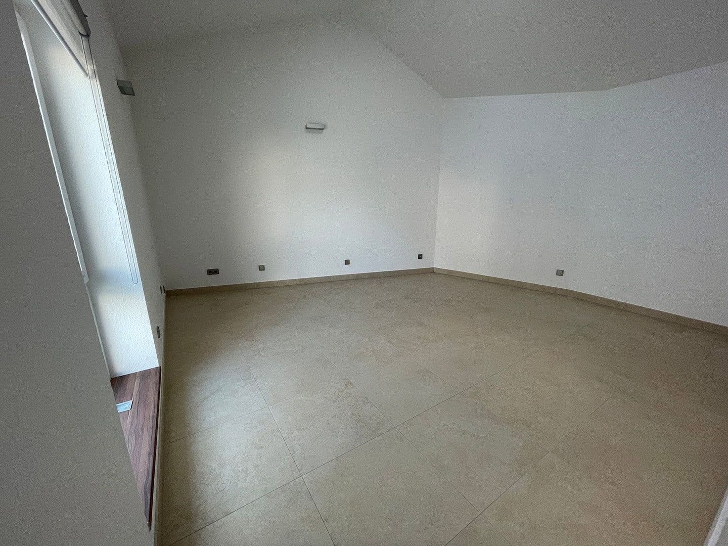 Pronájem bytu 4+1 100 m², Hannover, Dolní Sasko Pronájem bytu 4+1 100 m², Hannover, Dolní Sasko