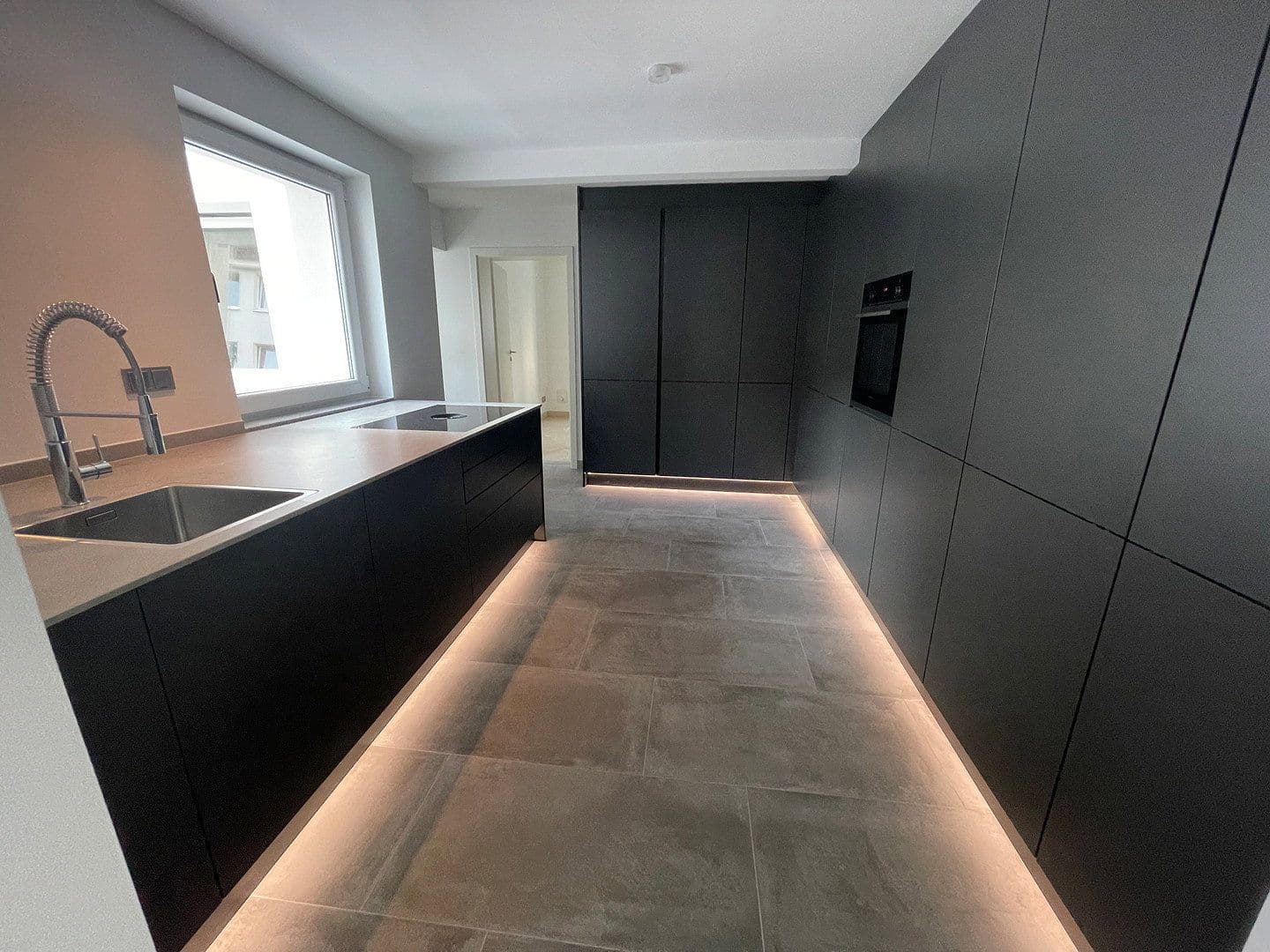 Pronájem bytu 4+1 100 m², Hannover, Dolní Sasko Pronájem bytu 4+1 100 m², Hannover, Dolní Sasko