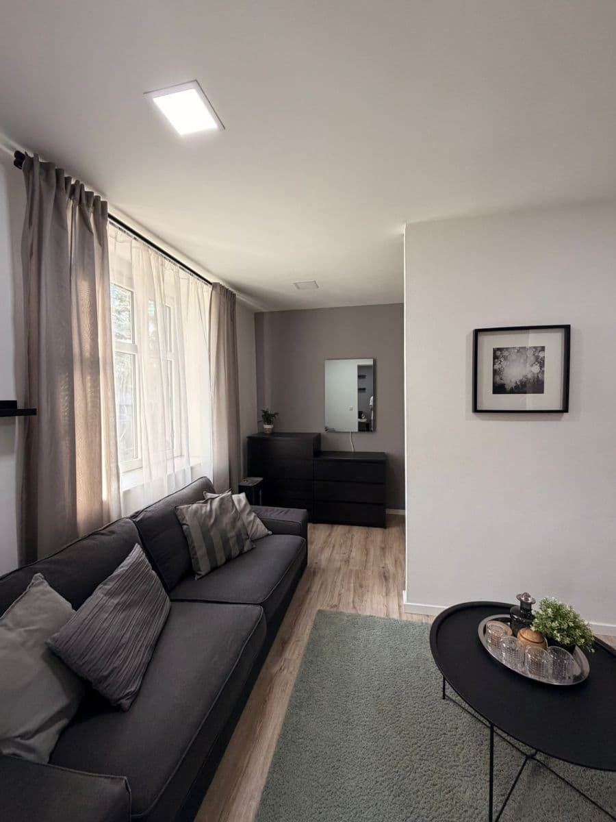 Prodej bytu 2+kk 50 m², Vorlova, Beroun, Středočeský kraj Prodej bytu 2+kk 50 m², Vorlova, Beroun, Středočeský kraj