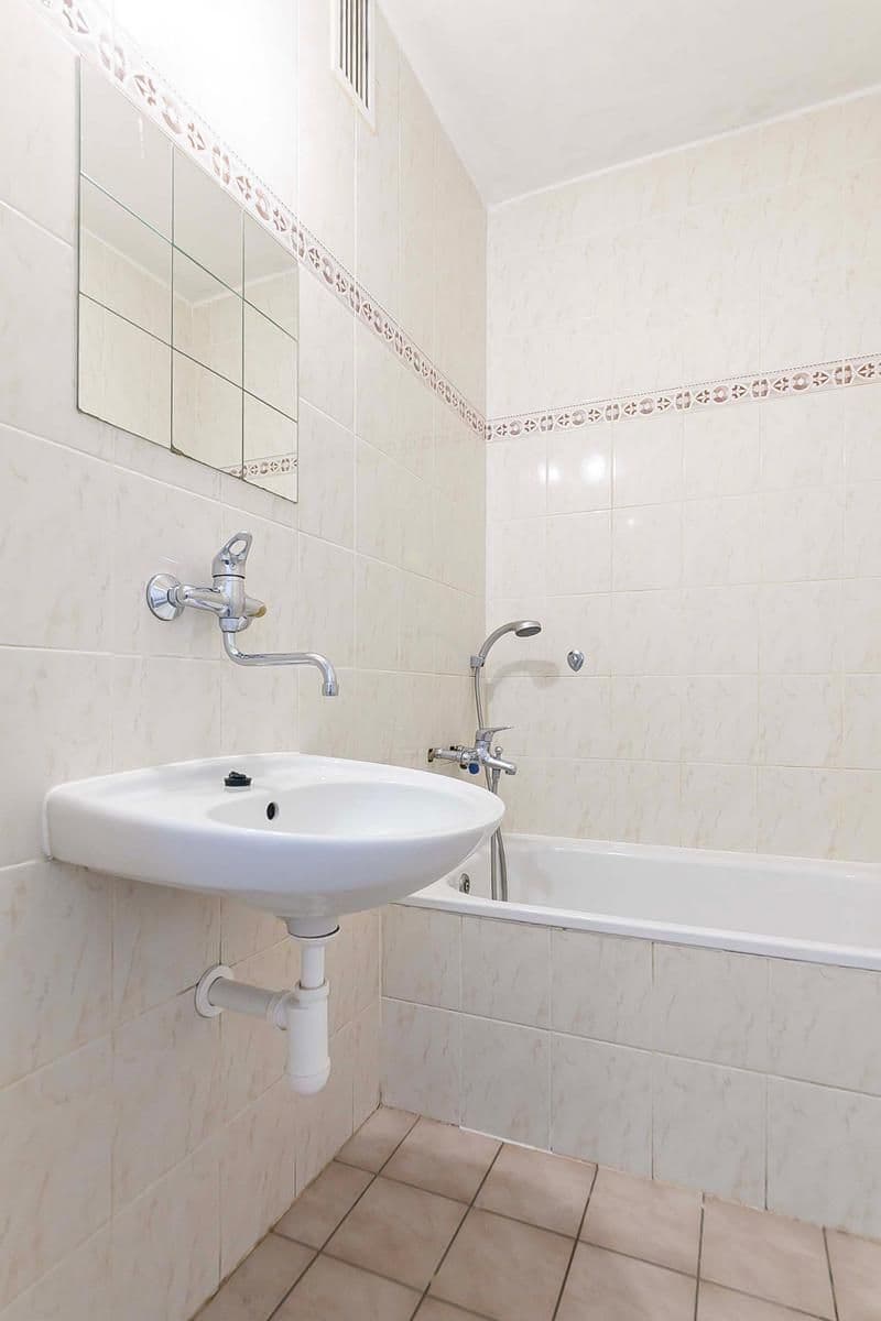 Prodej bytu 2+kk 45 m², Roškotova, Praha, Praha Prodej bytu 2+kk 45 m², Roškotova, Praha, Praha